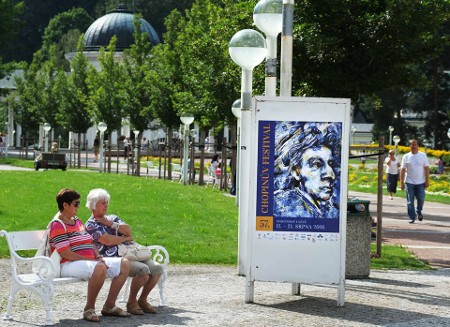 chopin-na-kolonade_2.jpg